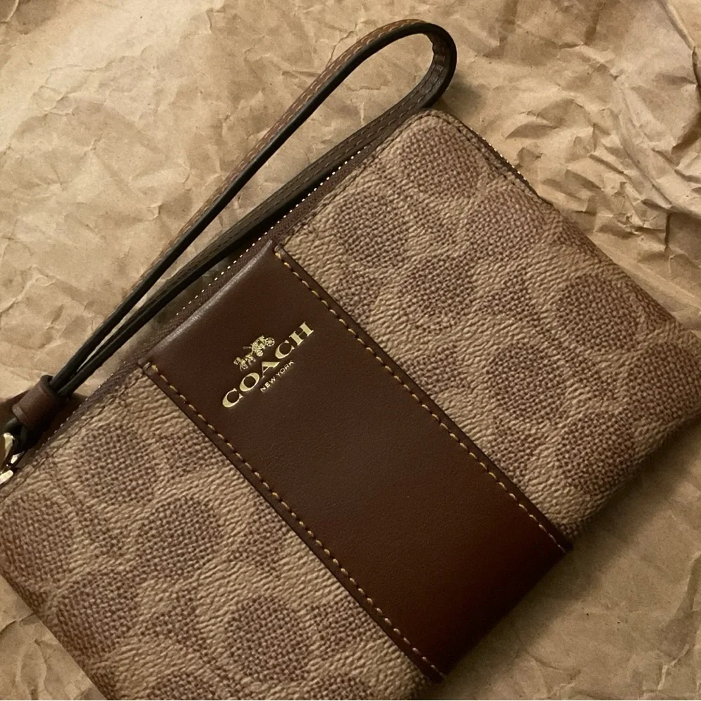 Coach Brown Wristlet Clutch - Picture 9 of 9